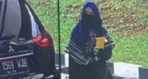 Zakiah pelaku penyerangan mabes polri